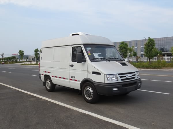 江特牌JDF5040XLCN5型冷藏車