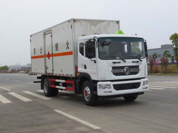 江特牌JDF5180XRQE5型易燃氣體廂式運輸車